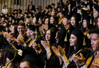 Президент указал на важность расширения доступа к высшему образованию