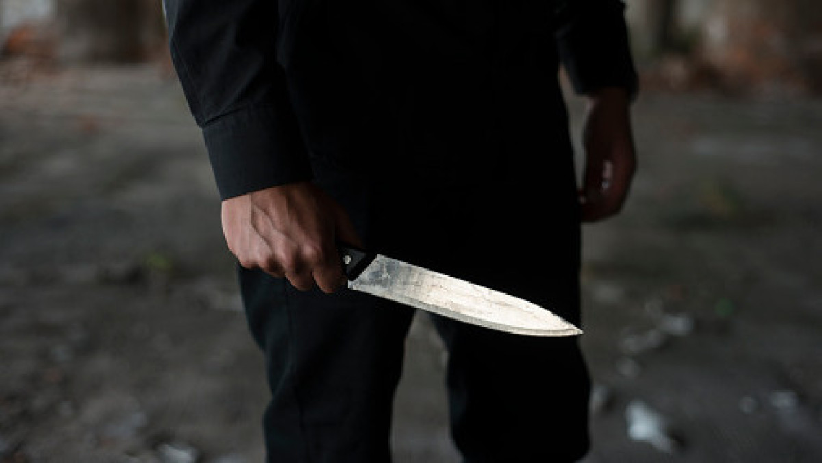 Напал с ножом на продавца пьяный посетитель в ЗКО