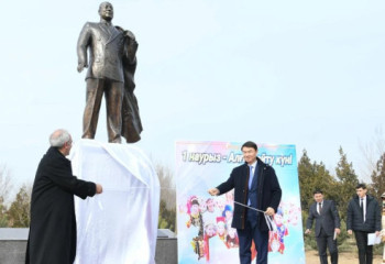 Түркістанда Аднан Мендереске ескерткіш қойылды