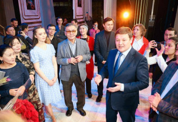 Мәдениет министрі Қалибек Қуанышбаев атындағы драма театрға барды