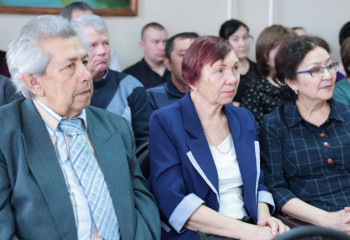 Жители села в ВКО пожаловались министру нацэкономики на качество питьевой воды