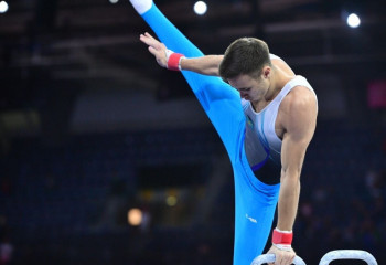 Нариман Курбанов стал победителем этапа Кубка мира по спортивной гимнастике