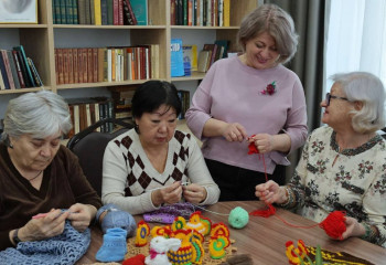 Асайын Байханов белсенді ұзақ өмір сүру орталығына барды