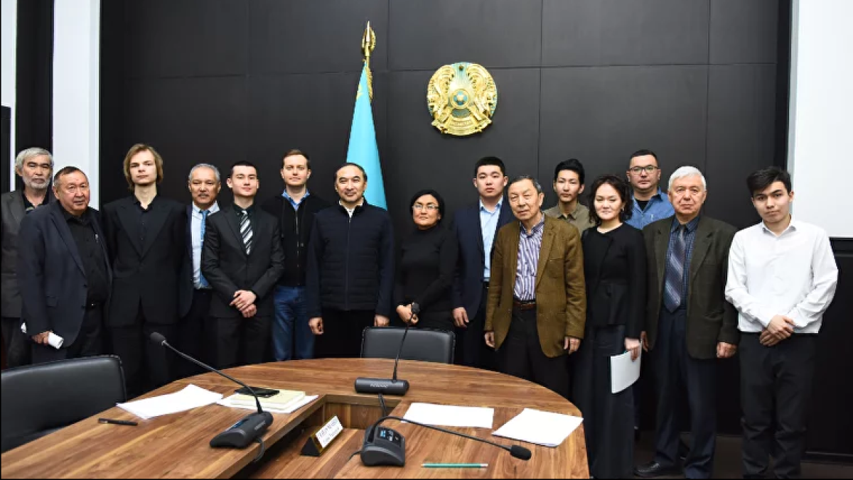 Молодые политологи обсудили актуальные вопросы социально-экономического развития Казахстана
