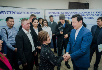 Көлгінов Қостанай облысында мемлекеттік жобалардың іске асырылу барысымен танысты