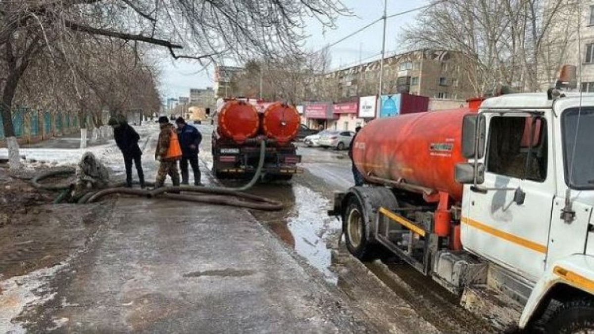 Авария на водопроводе произошла в Павлодаре
