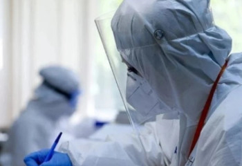 Свыше 1700 казахстанцев получают лечение с диагнозом КВИ