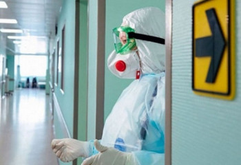 Четыре казахстанца в тяжелом состоянии с диагнозом КВИ