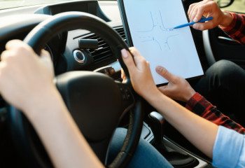 Көлік жүргізушілерін онлайн оқыту тоқтатылады