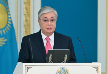 Поздравление Главы государства с Международным женским днем