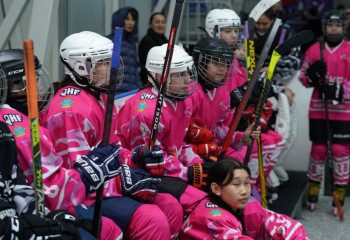 Хоккейный турнир среди женских команд прошел в Астане