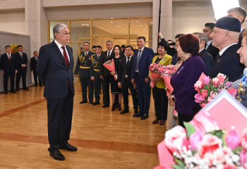 Президент посетил дворец искусств «Атамекен» в ЗКО