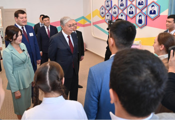 Касым-Жомарт Токаев встретился с молодыми активистами ЗКО