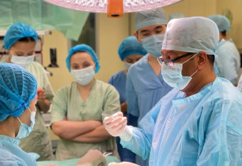 Всемирно известный детский уролог проводит мастер-класс в Астане