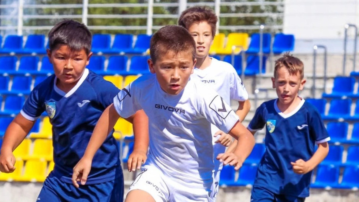 В Казахстане создадут юношескую футбольную лигу