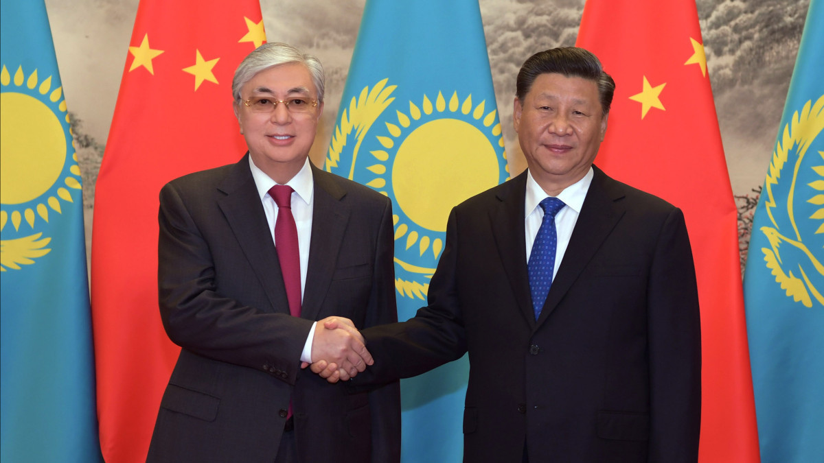 Tokayev sends  congratulations to Xi Jinping on his re-election