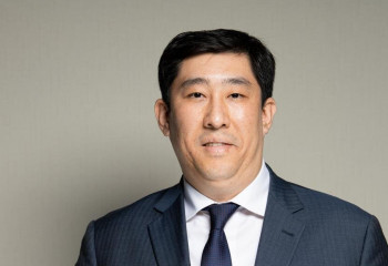 Бір әкенің тәрбиесін жүз мектеп те бере алмайды