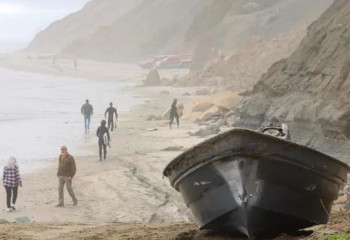 Восемь человек погибли в затонувших лодках у побережья Калифорнии