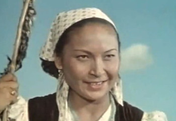 Выставку в Алматы посвятят 100-летию артистки Бикен Римовой