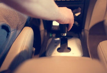 В Актобе полиция задержала несовершеннолетнего за рулем авто