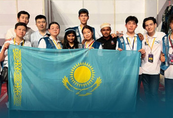 Три награды завоевали казахстанские школьники на чемпионате по робототехнике в Индии