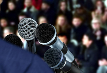 Партиялар пікірсайысы: сөзіне ісі сай ма?