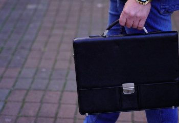 Мемлекеттік қызмет саласында 91 қызмет комиссия шешімі негізінде көрсетіледі