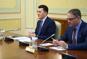 Ерлан Карин встретился с представителями ОБСЕ по наблюдению за выборами