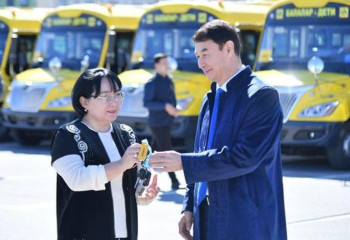 Новые автобусы получили школы Туркестанской области