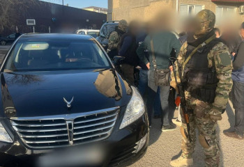 Подозреваемого в контрабанде автомобилей из России задержали в Атырау