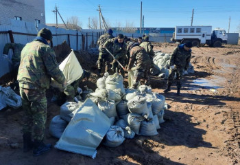 Спасатели Атырауской и Мангистауской областей возвращаются из ЗКО