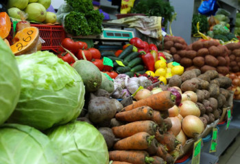 В Казахстане снизились цены на социально значимые овощи