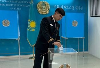 Оңтүстік Кореядағы ҚР азаматы Асанов Ельнур бірінші болып дауыс берді