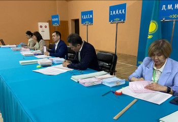 Астанадағы №110 сайлау учаскесі сайлаушыларды қабылдауға дайын