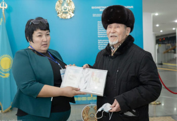 Халықтың жағдайын түсінетін депутаттар сайланады деп үміттенемін – сайлаушы