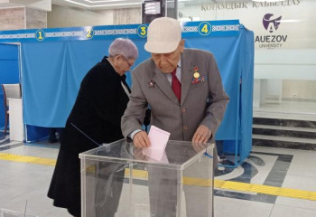 Представители совета ветеранов проголосовали в Шымкенте