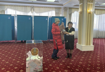 Ең жас сайлаушы өз таңдауын жасады