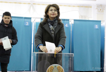 Сайлау-2023: Аида Балаева өз таңдауын жасады