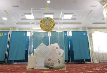 Более 50% казахстанцев получили бюллетени для голосования