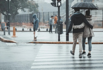 Усиление ветра и низовая метель в регионах Казахстана