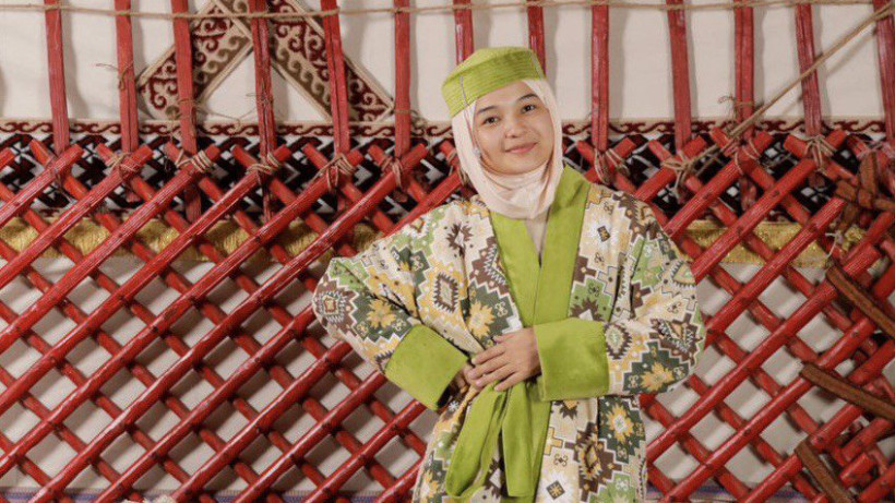  кейіпкердің жеке мұрағатынан 