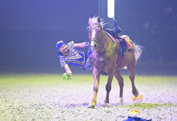 Мемлекет басшысы Nomad Stunts тобының өнерін тамашалады