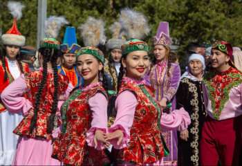 В честь Наурыза в Талдыкоргане высадили тысячу саженцев