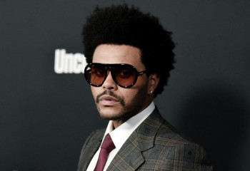 Певец The Weeknd попал в Книгу рекордов Гиннесса