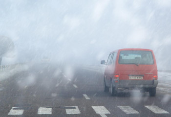Три участка республиканских трасс закрыты из-за тумана