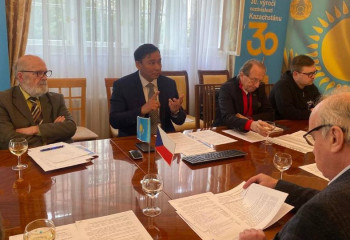 Чешские эксперты оценили итоги парламентских выборов в Казахстане