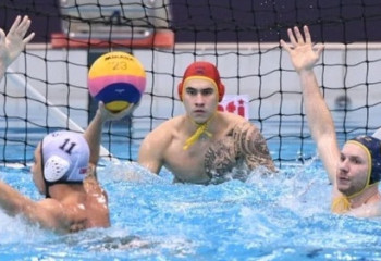 Казахстан вышел в полуфинал чемпионата Азии по водному поло