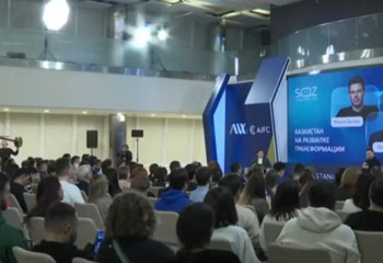 Казахстанцы не должны упустить шанс найти верную идеологию и переродиться как нация - Зыгарь