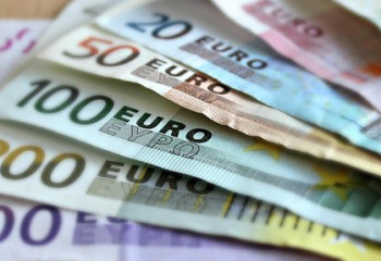 В Казахстане вырос спрос на евро