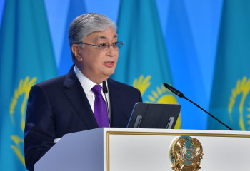 Президент Парламенттің бірінші сессиясын шақыру туралы Жарлыққа қол қойды